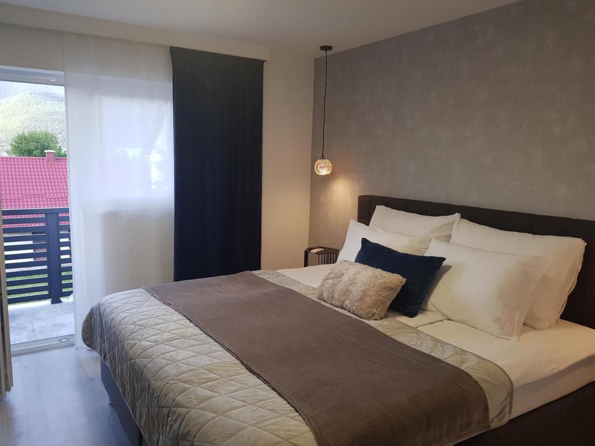 Rooms Vanteo Korenica Ngoại thất bức ảnh