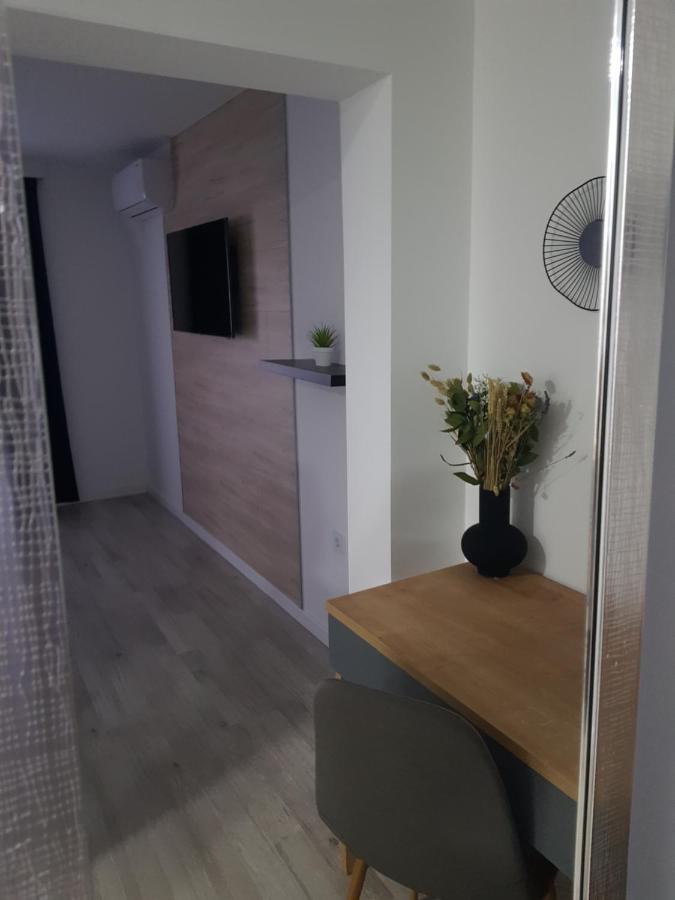 Rooms Vanteo Korenica Ngoại thất bức ảnh