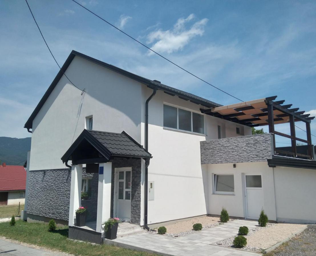 Rooms Vanteo Korenica Ngoại thất bức ảnh
